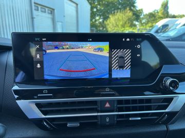 Citroën C4 Hybrid 145 Max KAMER LED NAVI SHZ ALU PDC