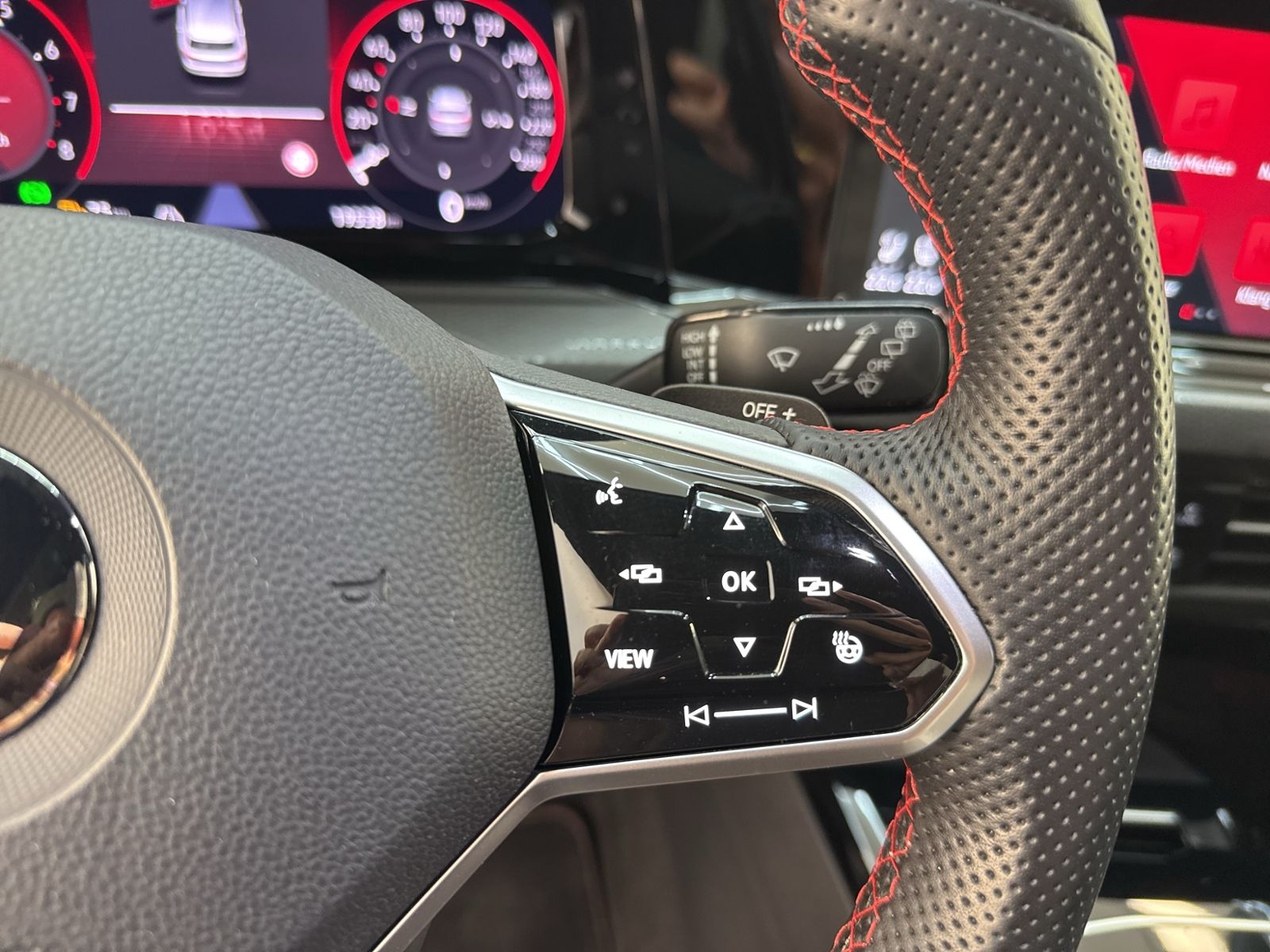 Golf VIII GTI, Leder,, IQ-Light, Head-up,Technik