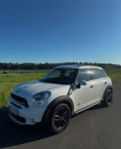 MINI COOPER_COUNTRYMAN
