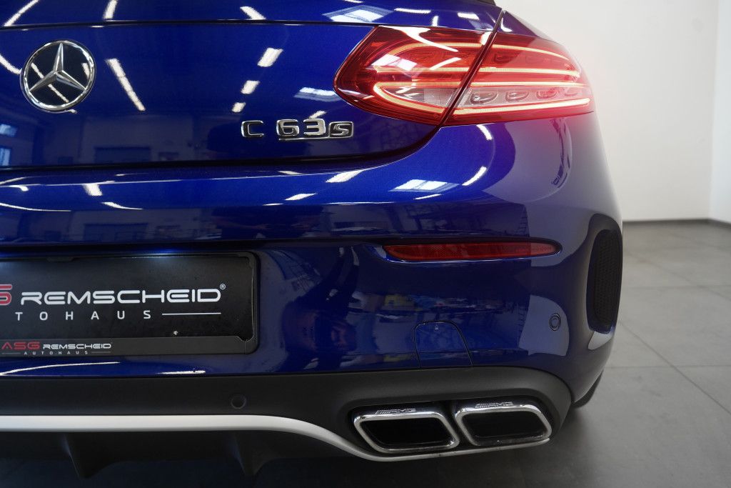 Mercedes Benz C 63 Amg
