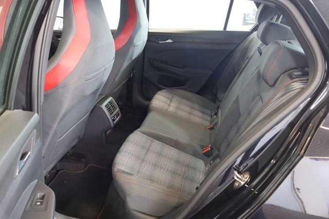 Volkswagen Golf VIII GTI 2.0 TSI AID+LED+CARPLAY+AMBIENT