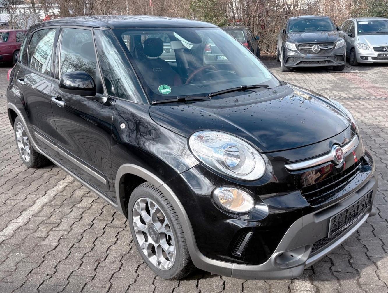 Fiat 500L Trekking NAVI* KLIMA* PDC