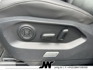 Volkswagen Touareg - 12