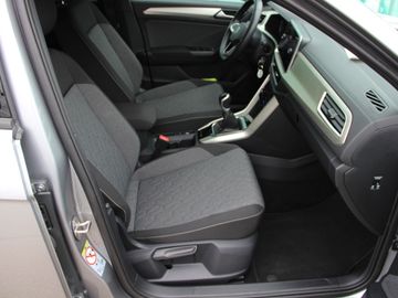 Volkswagen T-Roc Move KLIMA LED NAVI ALU