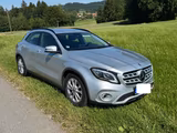 Mercedes-Benz GLA 220 d 4MATIC DCT - - Mercedes-Benz GLA-Klasse von privat
