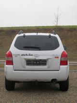 Hyundai TUCSON 2.0 Benzin Leder Klima AHK - gebrauchte Hyundai TUCSON aus dem Jahr 2010