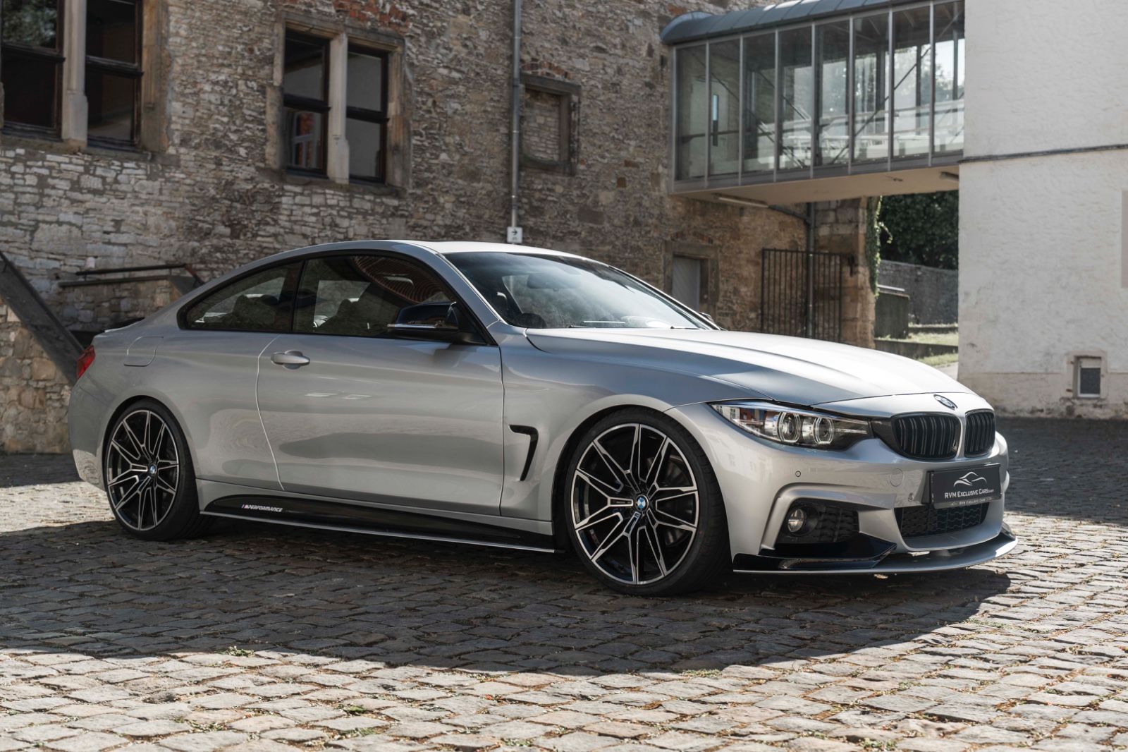 Fahrzeugabbildung BMW 430i M-Performance HIFI LED ALC KAM CARPLAY