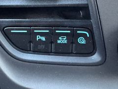 Fahrzeugabbildung Ford Transit Custom L2 Navi Sitzh Klima 2xTür AHK 1.H