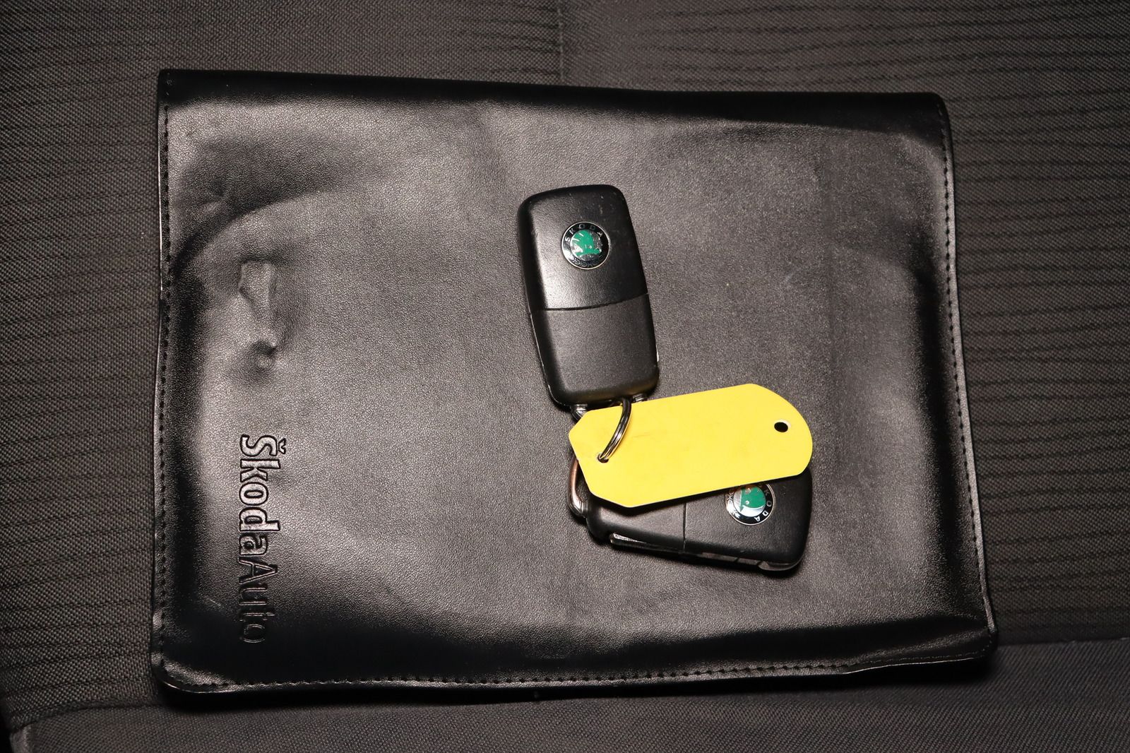 Fahrzeugabbildung SKODA Octavia Combi 1.6 Ambiente