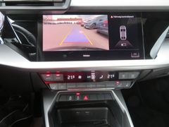 AUDI A3 Limousine 35 TDI S-line LED Navi ACC Rfk 17'' AUDI A3 Limousine 35 TDI S-line LED Navi ACC Rfk 17''