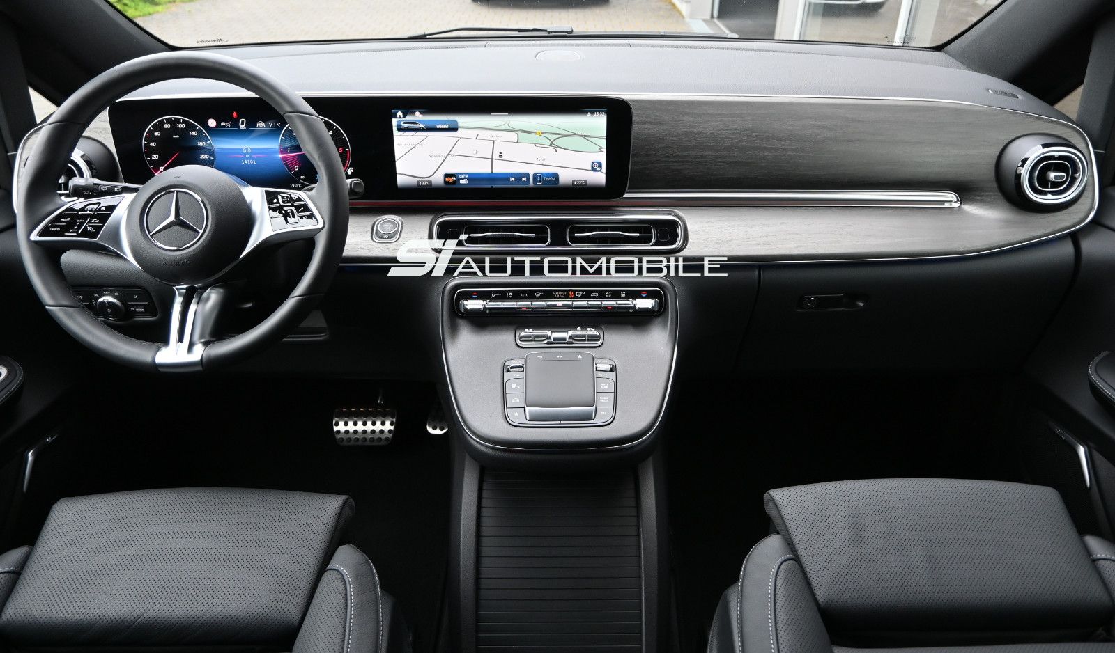 Fahrzeugabbildung Mercedes-Benz V 300 d 4Mat. Extralang AMG Line °AIRMATIC°STHZ°