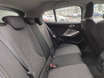 BMW 120 DAB LED Komfortzg. Parkassistent Klimaaut.