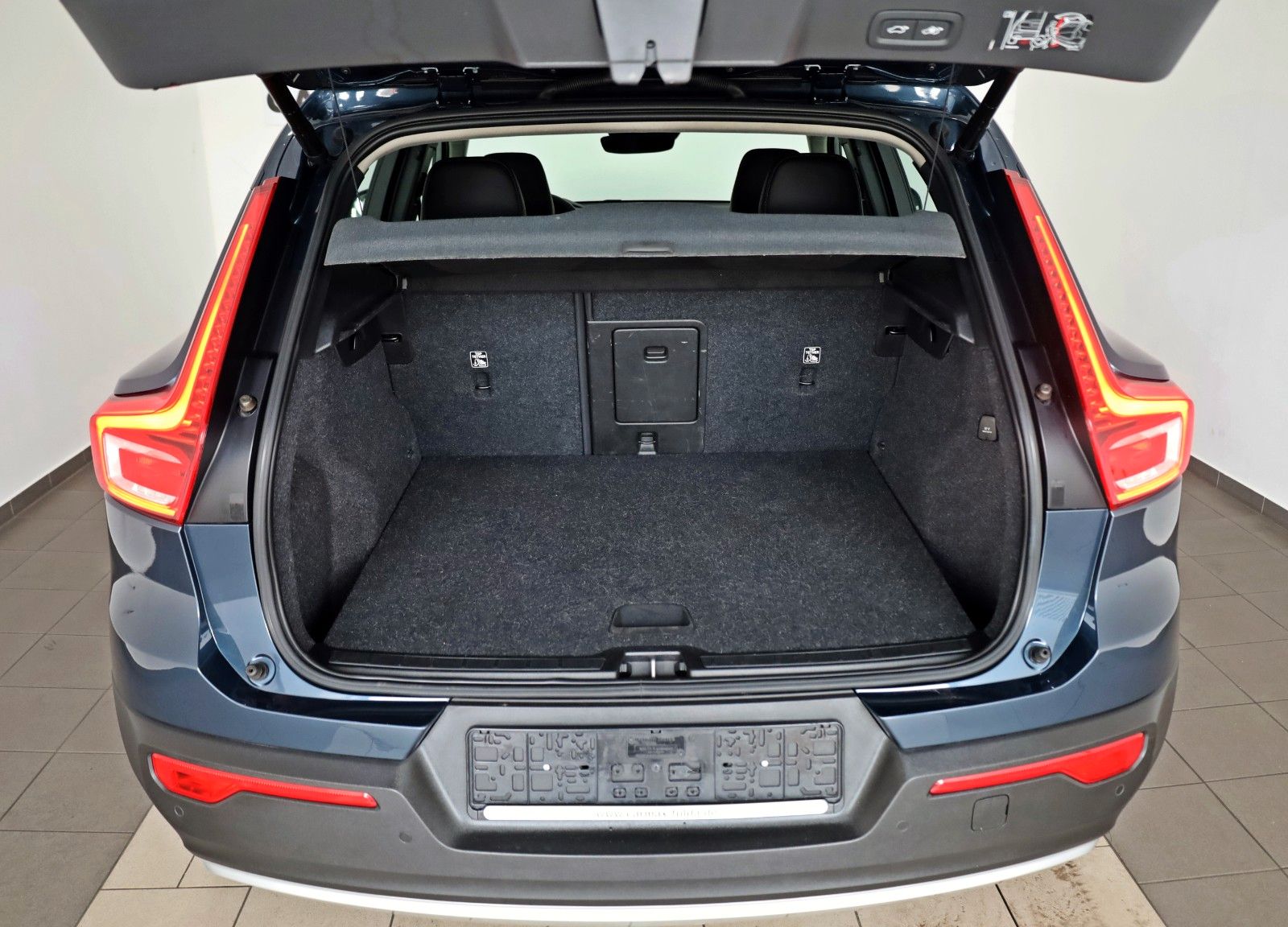 Fahrzeugabbildung Volvo XC40 Inscription Expression,Leder,Navi,SH,AHK