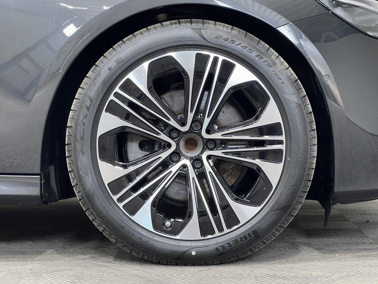 Mercedes-Benz E 220 d Avantgarde Advanced+Pano+Distronic+MJ26!