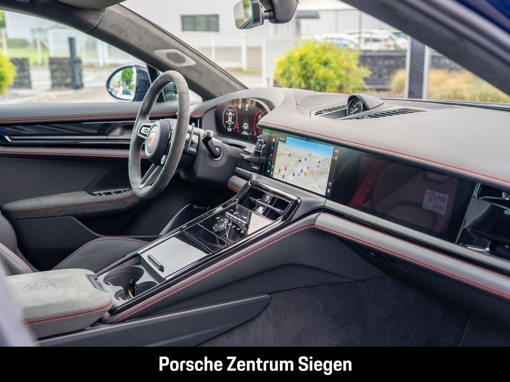 Porsche Panamera GTS