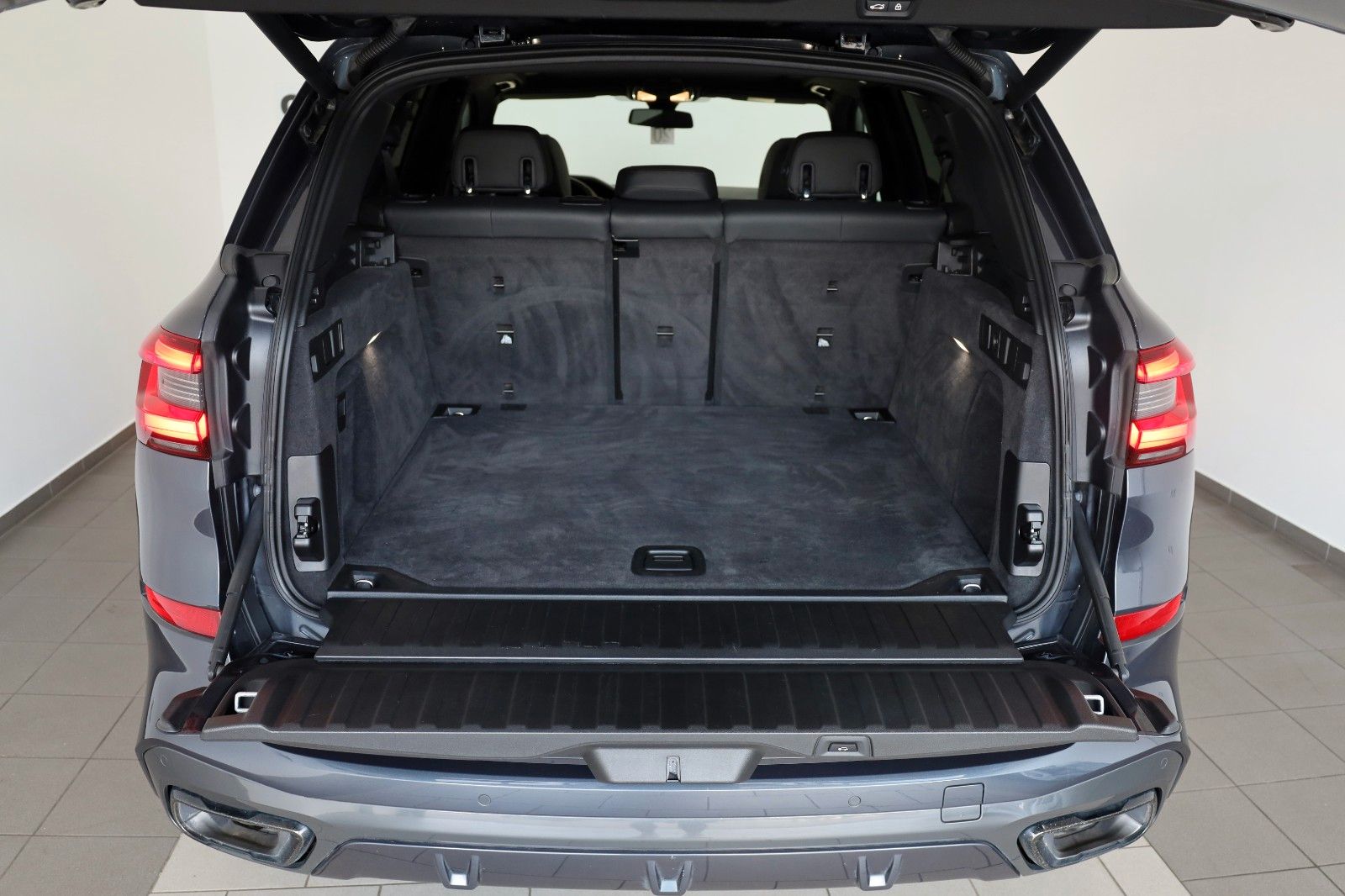 Fahrzeugabbildung BMW X5 M50d Laser,Panorama,HeadUp,Harman/K,AHK