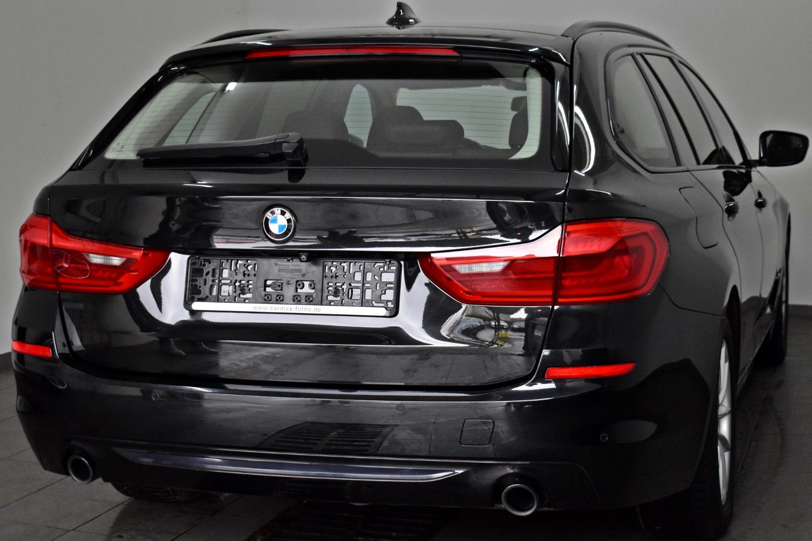 Fahrzeugabbildung BMW 530d xDrive Touring Sport Line T.Leder,Navi,AHK