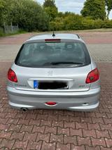 Peugeot 206 - gebrauchte Peugeot 206 aus dem Jahr 2008