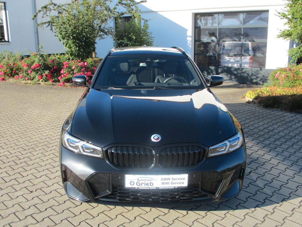 Image of BMW 320