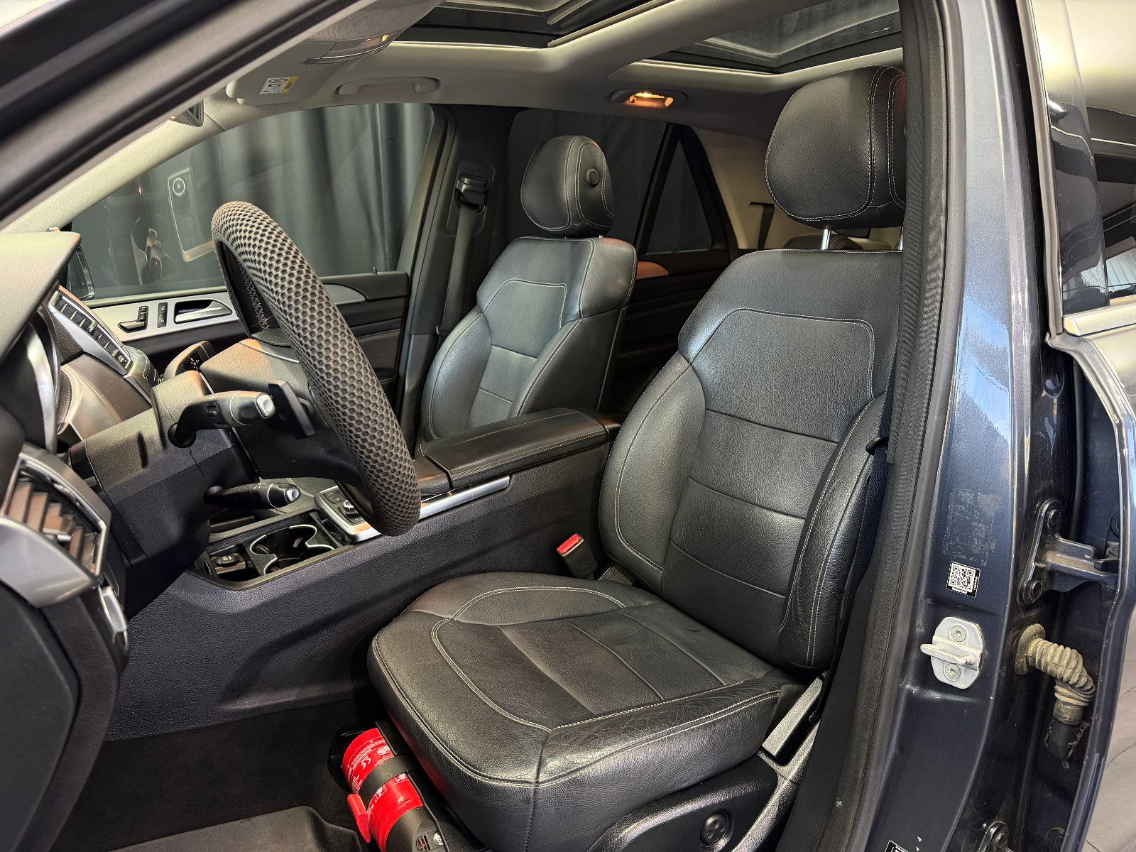Fahrzeugabbildung Mercedes-Benz ML 350 4Matic |AHK|LUFT|PANO|U-FREI