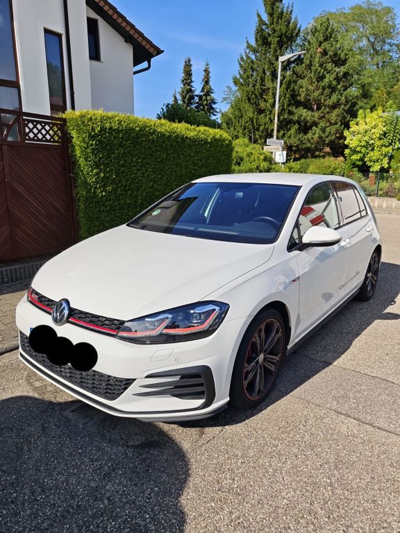 Image of Volkswagen Golf