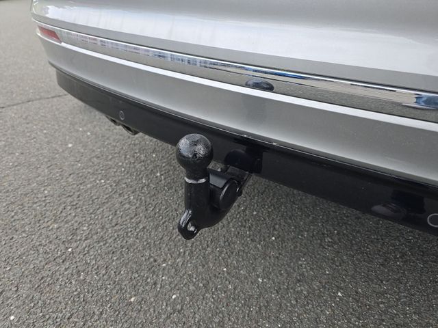 Tiguan 2,0 TDI Highline R-Line LED*AHK*KAMERA*AC