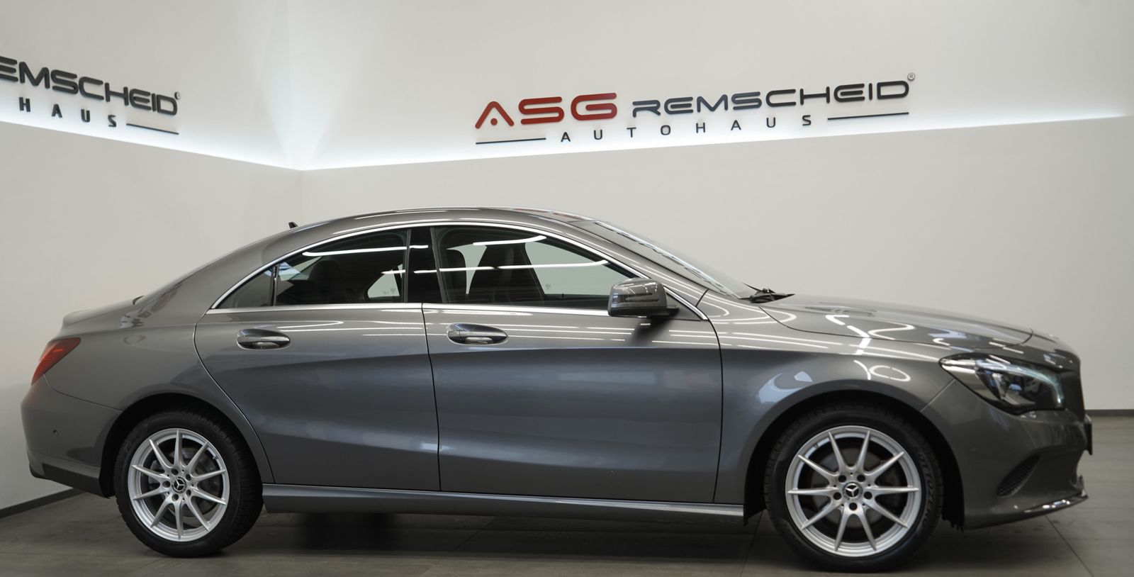 Mercedes Benz Cla 200