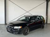 Volvo V50/Kombi/D5/Summum/Leder/Pano/SHZ/8-fach - Volvo V50 aus 2008
