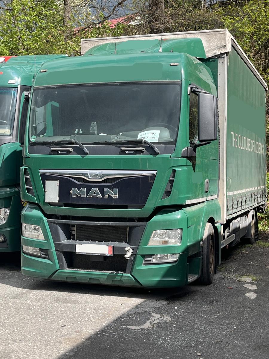 MAN TGX 18.420 4x2 Pritsche+Plane *Motorschaden*