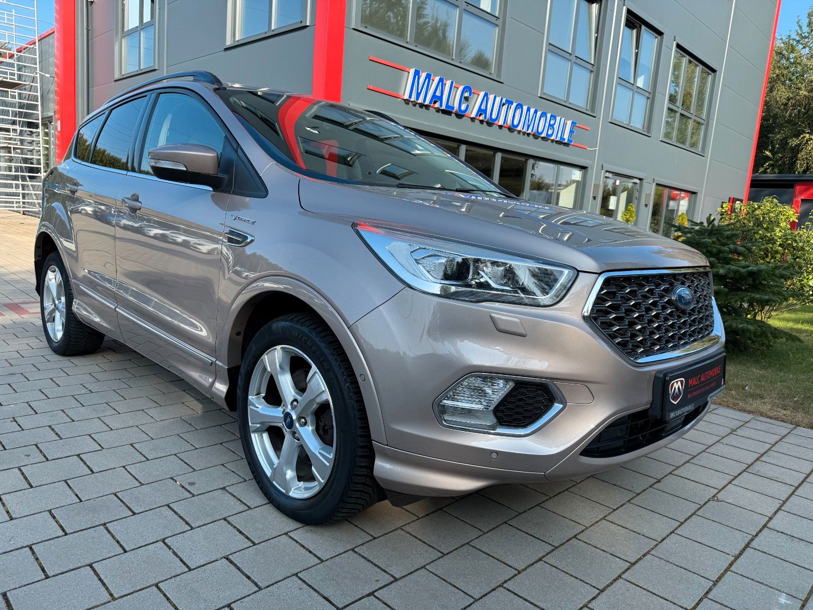 Ford Kuga Vignale(Tüv&Insp.neu)