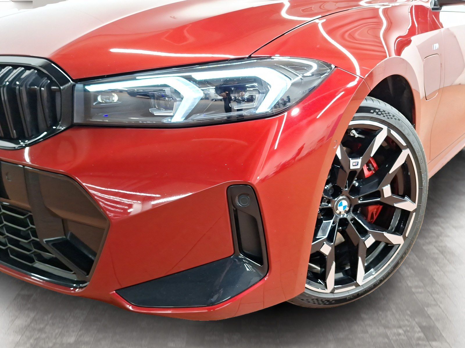 BMW 330 - Bild 8