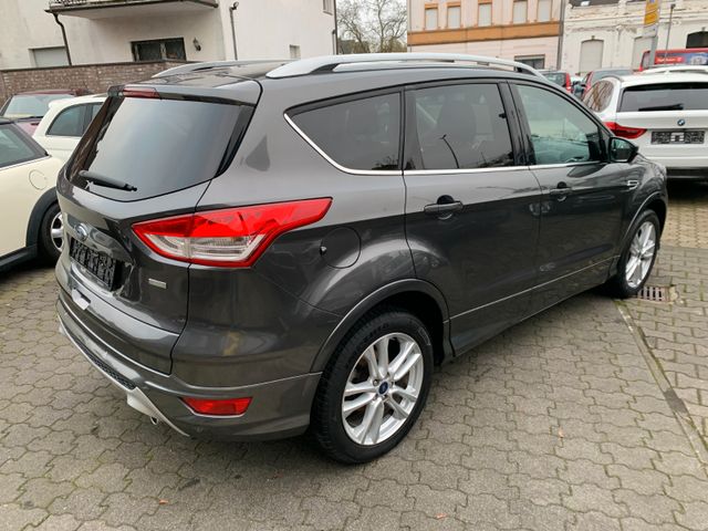 Ford Kuga Individual Panoramadach