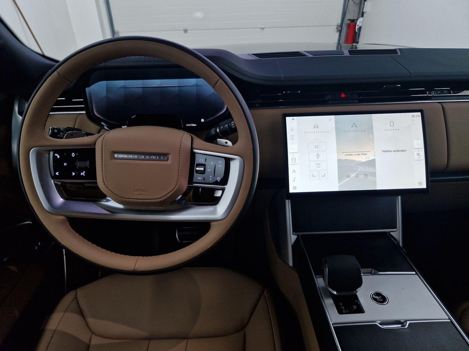 LAND ROVER Range Rover  SWB D350 HSE Komfort Pano – Bild 17