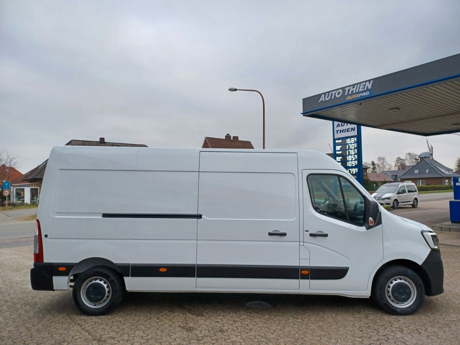 Fahrzeugabbildung Renault Master Kasten 2.3 dCi 3.5T L3H2 Klima/Navi/AHK