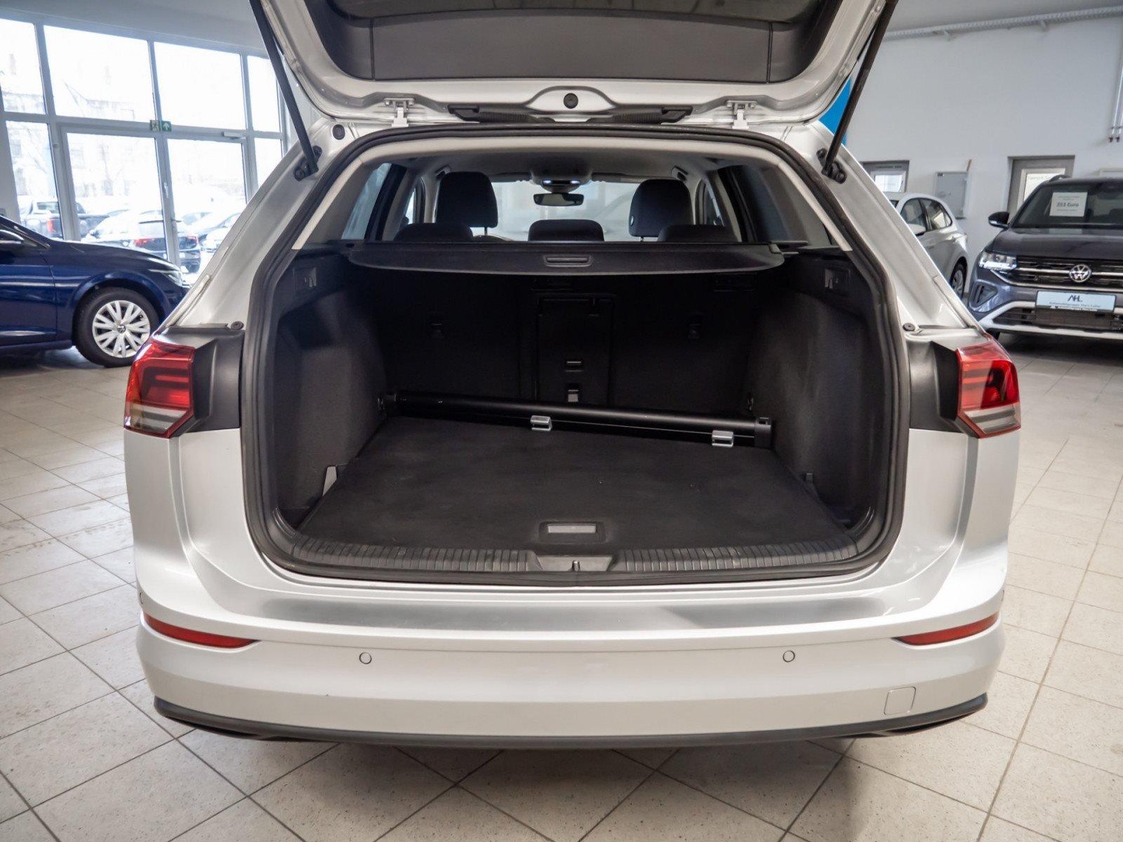 Volkswagen Golf VIII Variant LIFE TSI+ALU 16+AHK+ERGO SITZ+, миниатюра 7