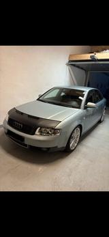 Audi A4 1.8 Turbo - Audi A4: Turbo