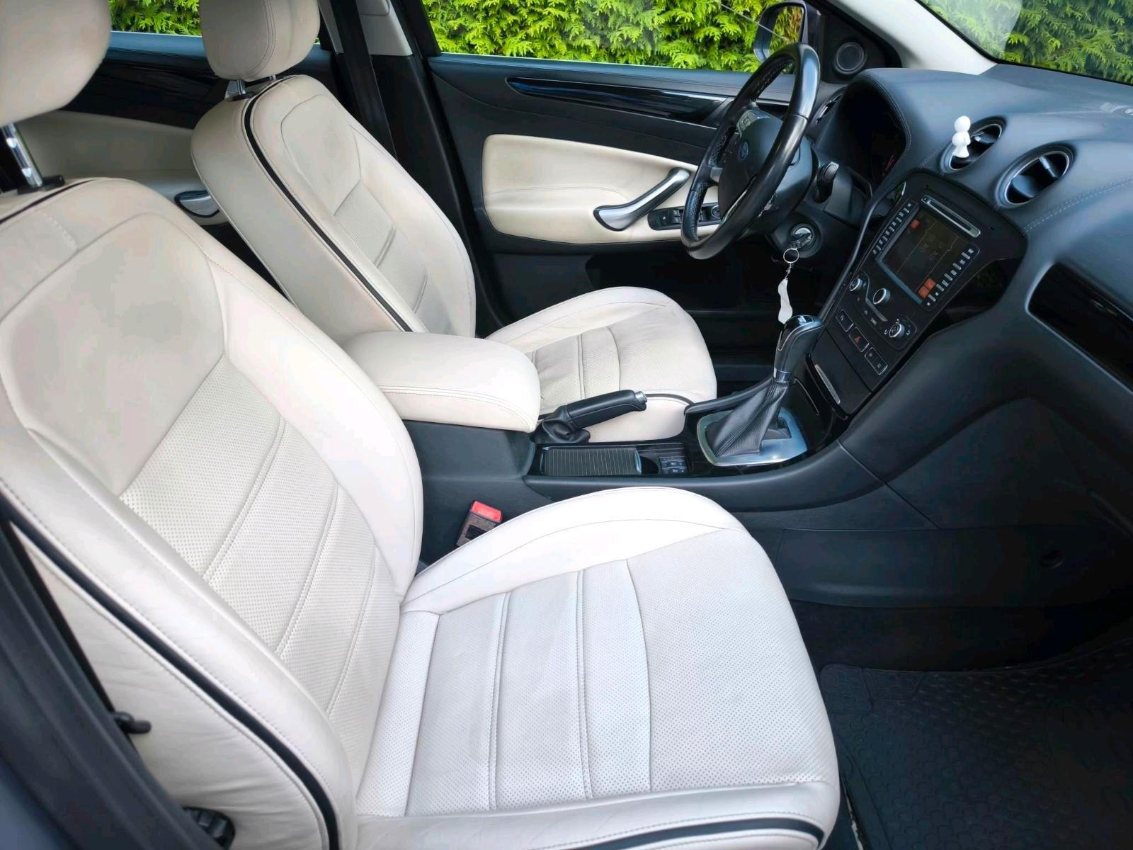 Ford Mondeo 2013 — фото 15