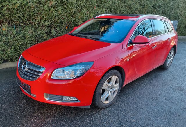 Opel Insignia Sports Tourer 2.0 CDTI Sport AT 4x4*Pan