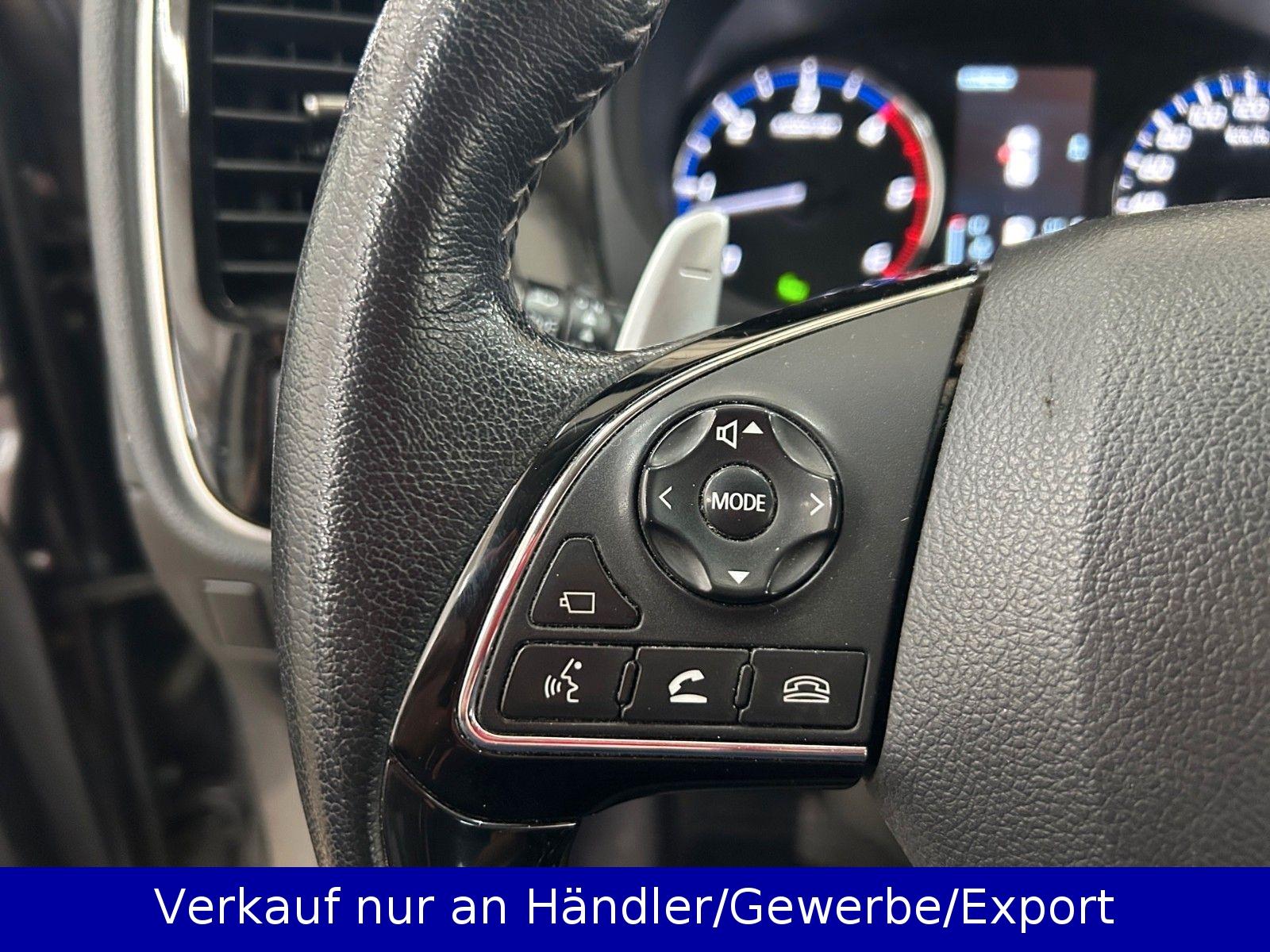 Mitsubishi Outlander 4WD Automatik Xenon SHZ  Kamera