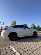 BMW #X6 M  F 86 Alcantara Dachhimmel/360 side view - BMW X6 M: Privatanbieter