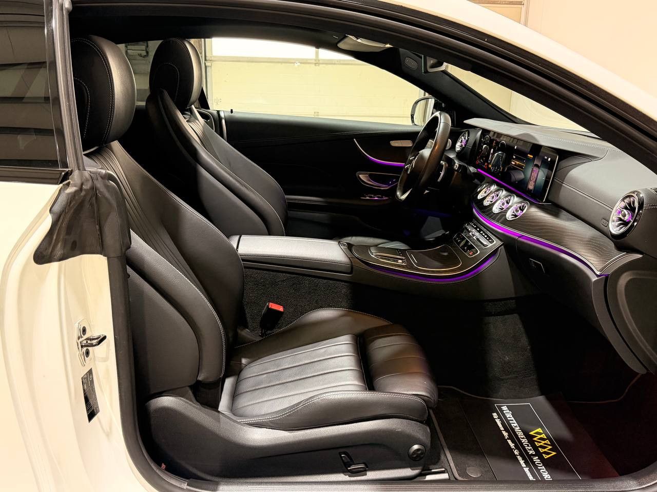 Mercedes-Benz E 220d Coupe*AMG*PANO*360°*NIGHT*BURM*WIDE* foto 12