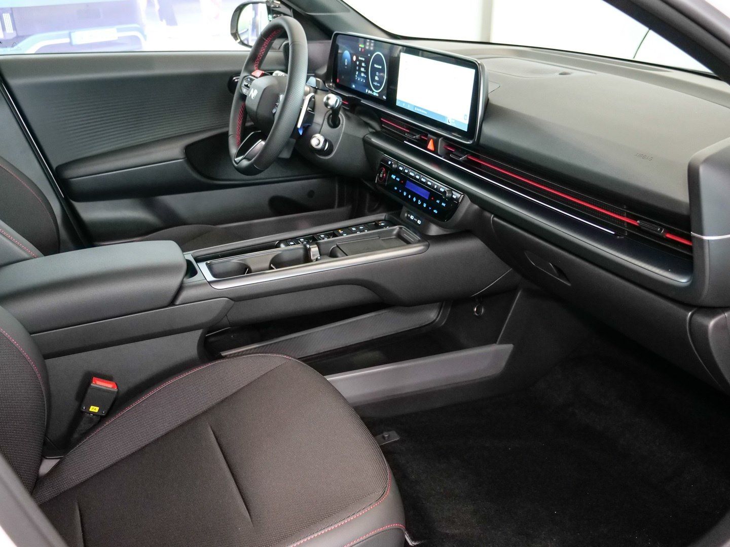 Hyundai IONIQ 6 - Bild 16