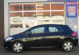 Toyota Auris Luna - Toyota Auris mit Benzin-Antrieb