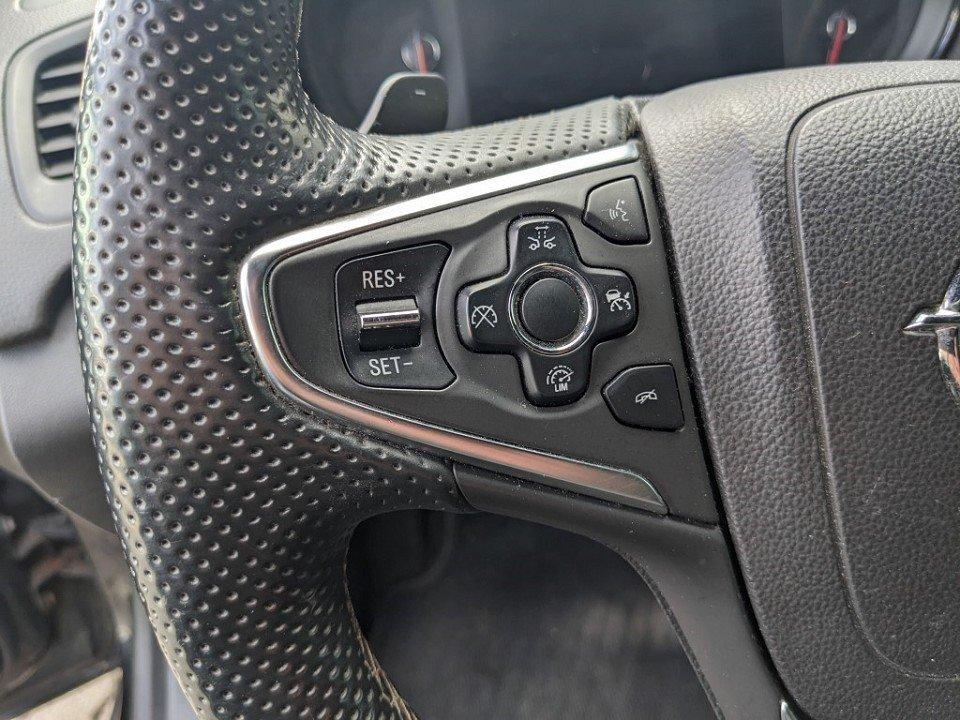 Opel Insignia 2014 — photo 13