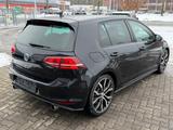 Volkswagen Golf VII Lim. GTI Performance  *Kamera*Bi-Xenon*