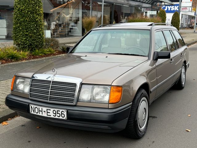 Mercedes-Benz 200E TE W124*Automatik*Schiebedach*AHK*