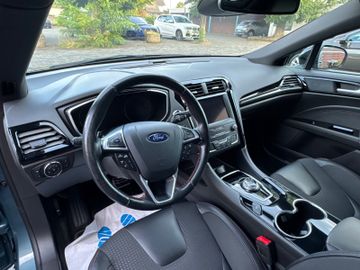Ford Mondeo - 9