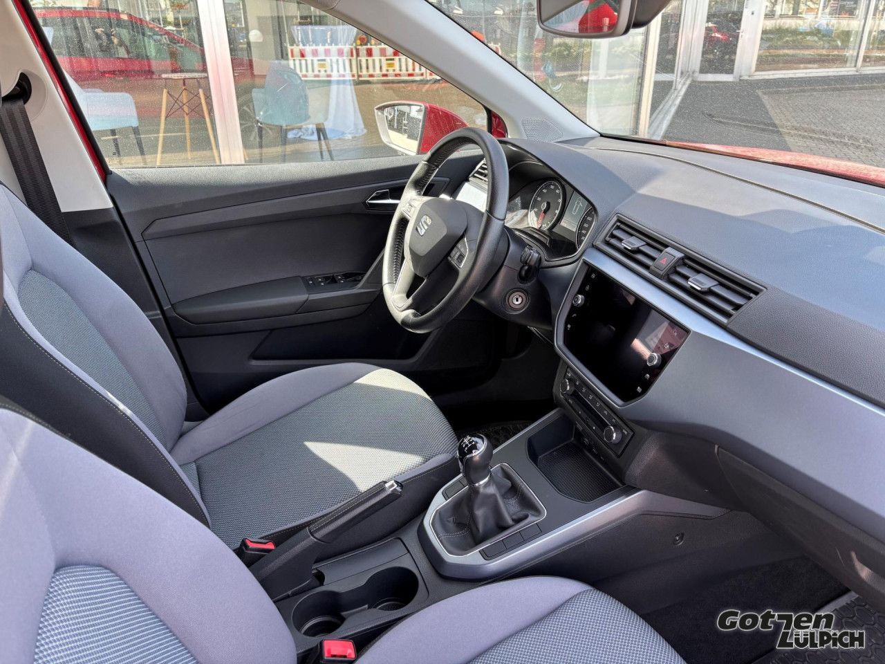Fahrzeugabbildung SEAT Arona 1.0 TSI Style Style 1,0TSI Climatronic
