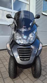 Piaggio MP3  400 - Piaggio Motorräder in Hamburg