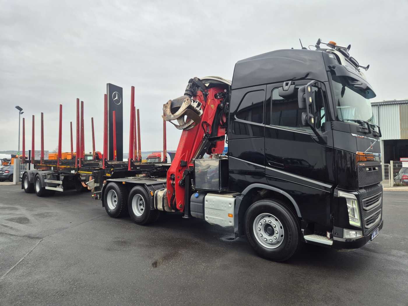 Fahrzeugabbildung Volvo FH 540 6x4 Palfinger S260Z96 Doll Teleskop-Langh